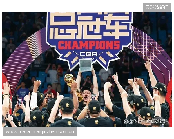 上海队渴望重温冠军荣耀，而广厦则希望建立自己的王朝，总决赛充满看点。
